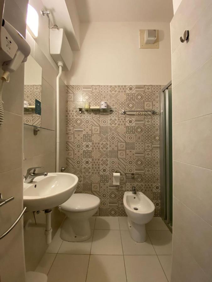 Hotel Roxy Cervia Esterno foto