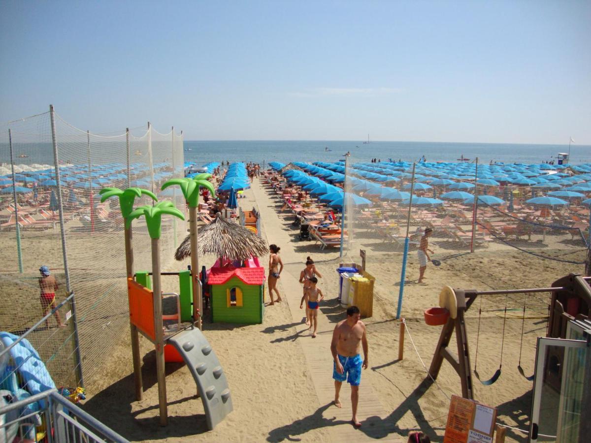 Hotel Roxy Cervia Esterno foto