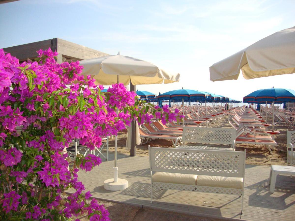 Hotel Roxy Cervia Esterno foto